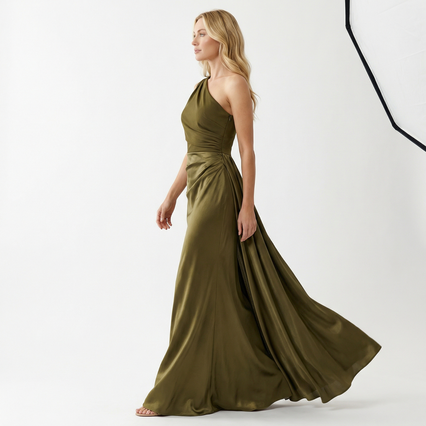 Luksusowa Satynowa Sukienka Maxi na Jedno Ramię | Elegancka Sukienka Wieczorowa