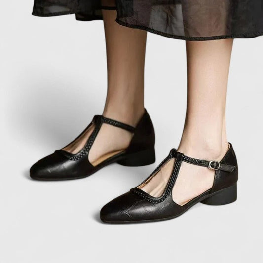 Kordelia | Retro pumps met gevlochten bandje
