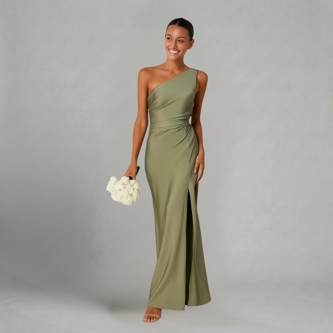 Aleksandra - Maxi Sukienka Wieczorowa z Jednym Ramiączkiem, Драпowaniem i Wysokim Rozcięciem