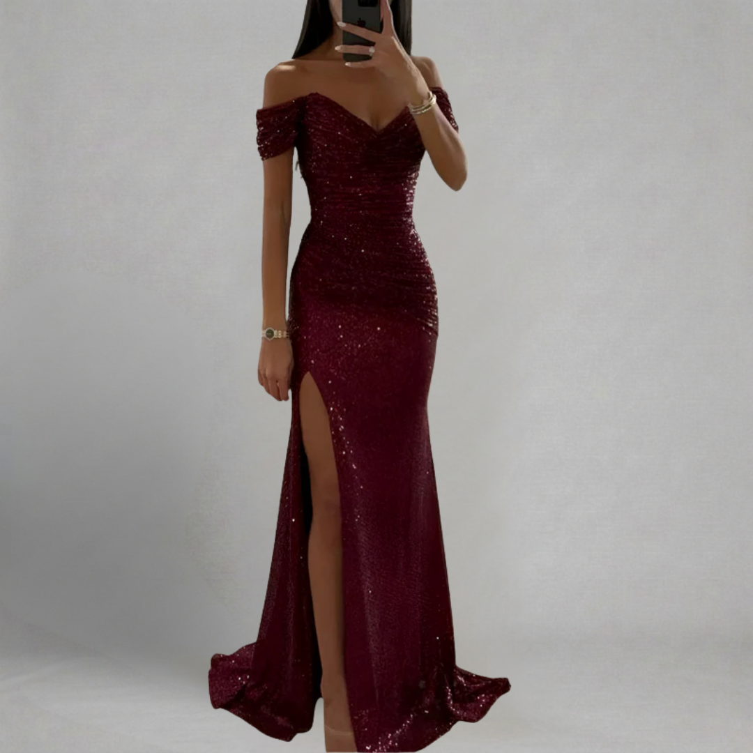 Monika - Cekinowa Suknia Balowa z Odkrytymi Ramionami i Wysokim Rozcięciem