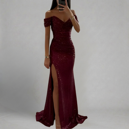 Monika - Cekinowa Suknia Balowa z Odkrytymi Ramionami i Wysokim Rozcięciem