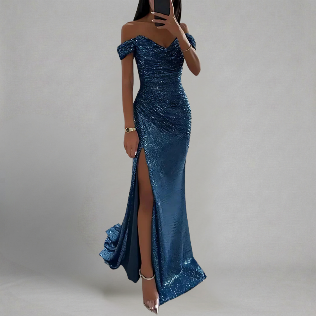 Monika - Cekinowa Suknia Balowa z Odkrytymi Ramionami i Wysokim Rozcięciem