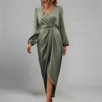 Beata - Satynowa Midi Sukienka Kopertowa z Głębokim Dekoltem V i Długim Rękawem