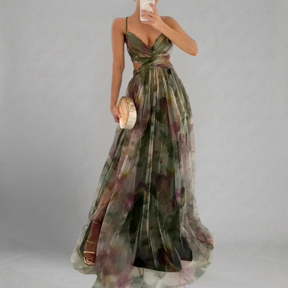 Iwona - Tiulowa Maxi Suknia Balowa w Kwiaty z Krzyżowaną Górą