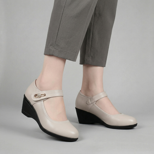 Livia - Wygodne półbuty na koturnie