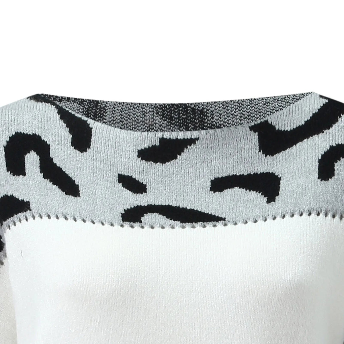 Gabriela | Oversized sweter ze zwierzęcym motywem