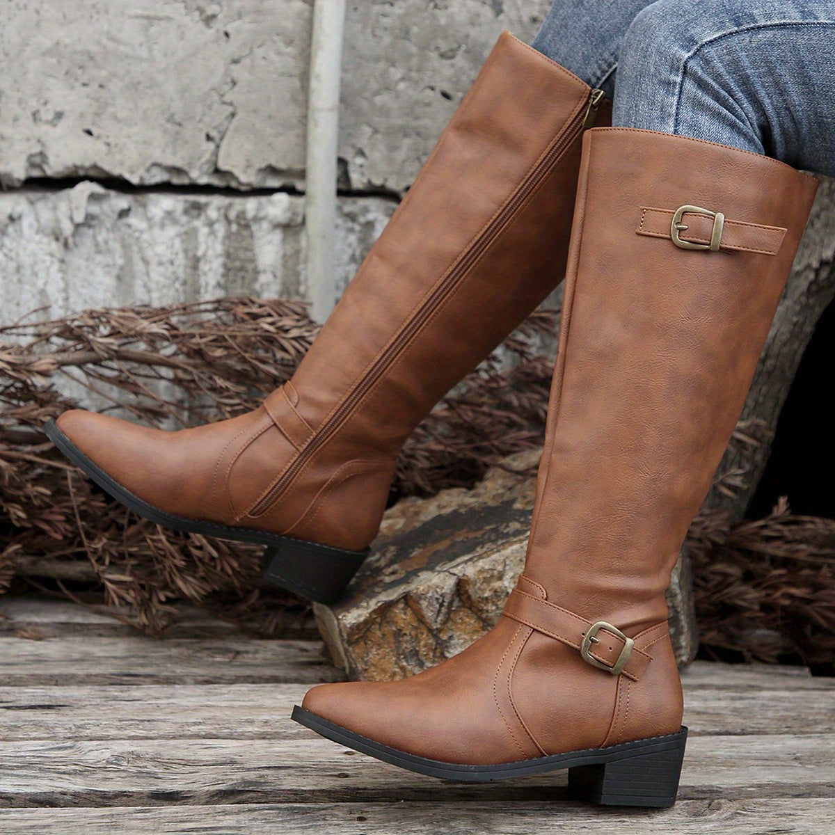 Kinga | Eleganckie buty do kolan z klamrą