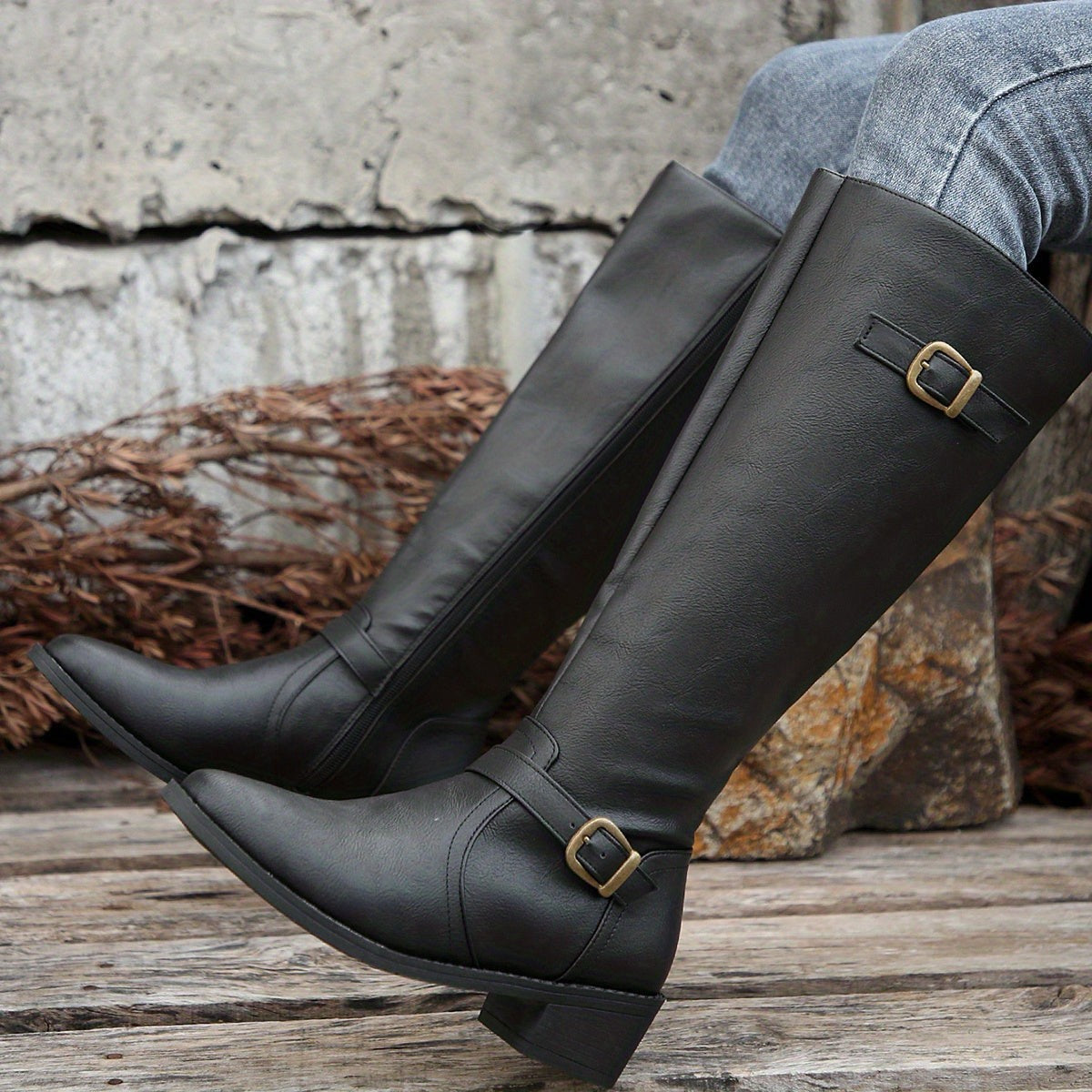 Kinga | Eleganckie buty do kolan z klamrą