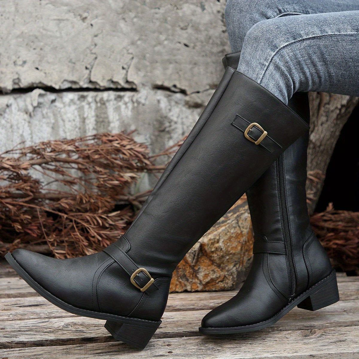 Kinga | Eleganckie buty do kolan z klamrą