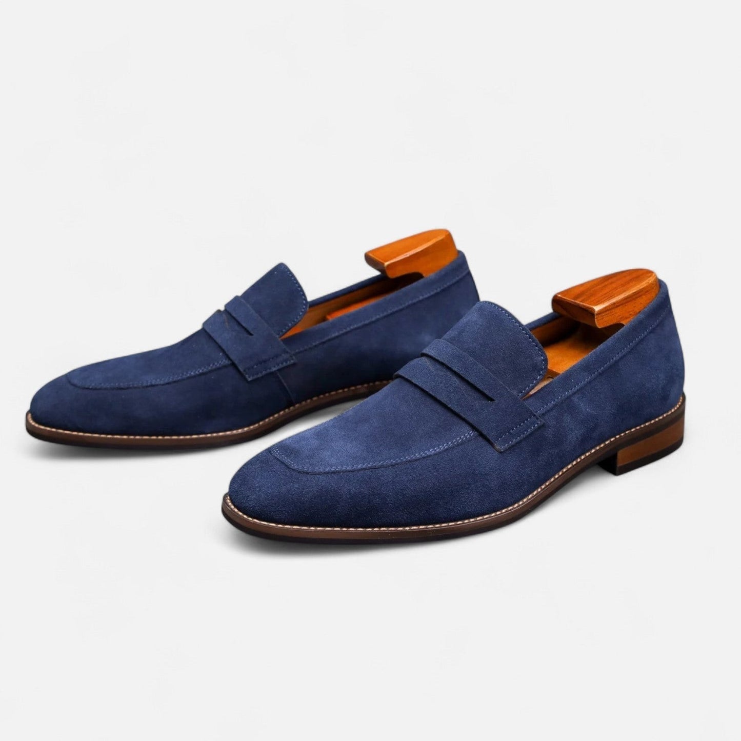 Patrycja | Loafersy z zamszową stóp­ką