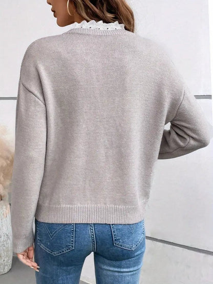 Sara | Sweter z koronkową wstawką