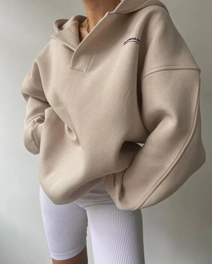 Wiktoria | Bluza z rozpiętym dekoltem V