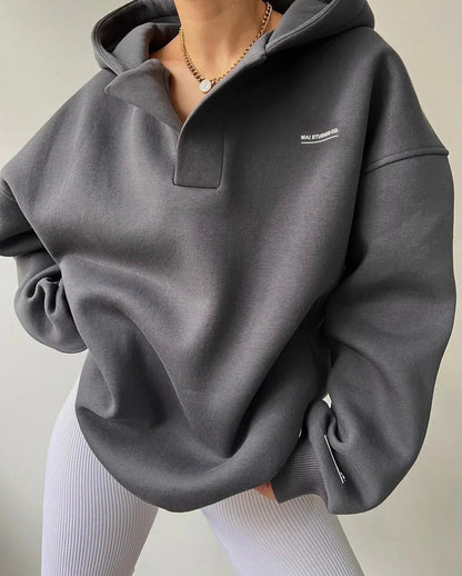 Wiktoria | Bluza z rozpiętym dekoltem V