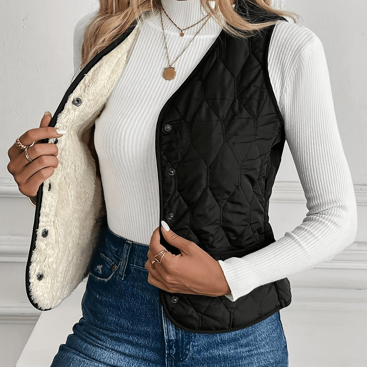 Wiktoria | Omkeerbaar gewatteerd bodywarmer